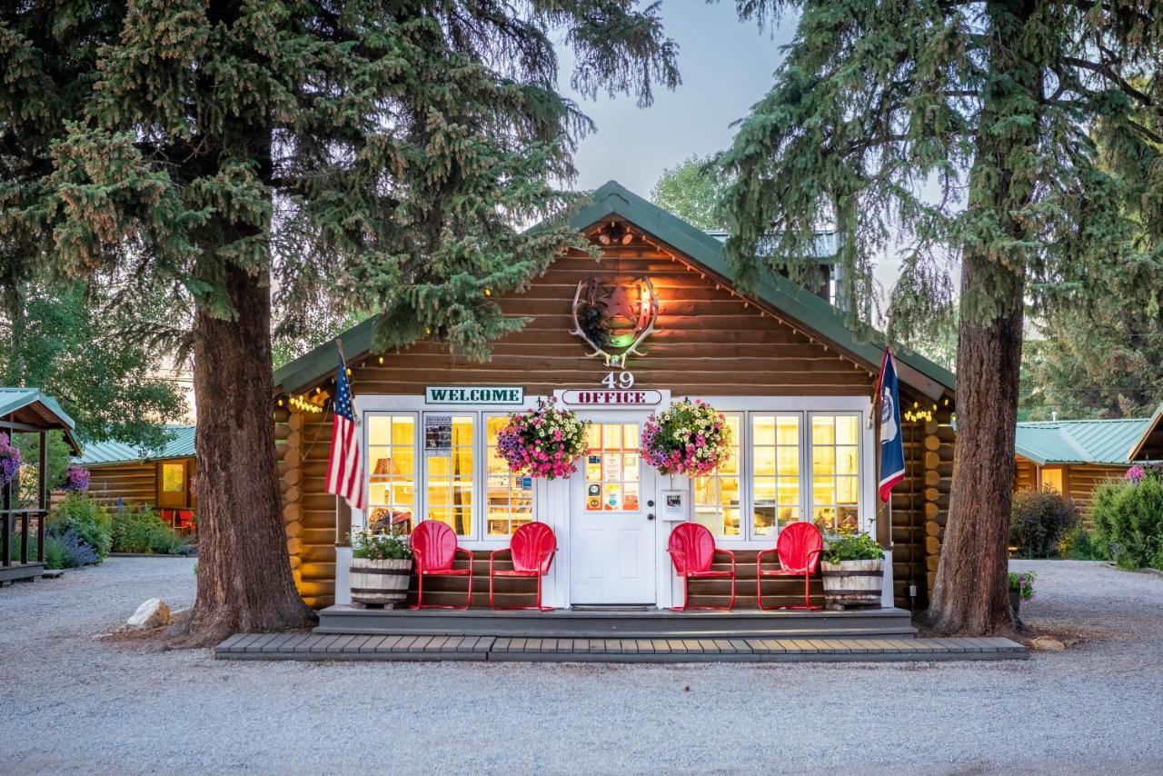 Log Cabin Motel Pinedale Exterior foto